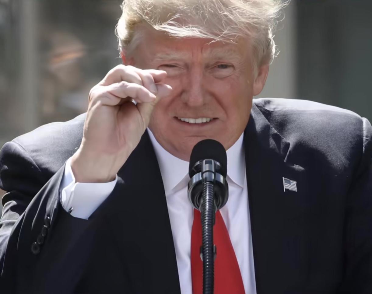 特朗普放五大猛料，
全冲着中国来？

特朗普喊话称中俄怕北约只因美国在，还高调宣