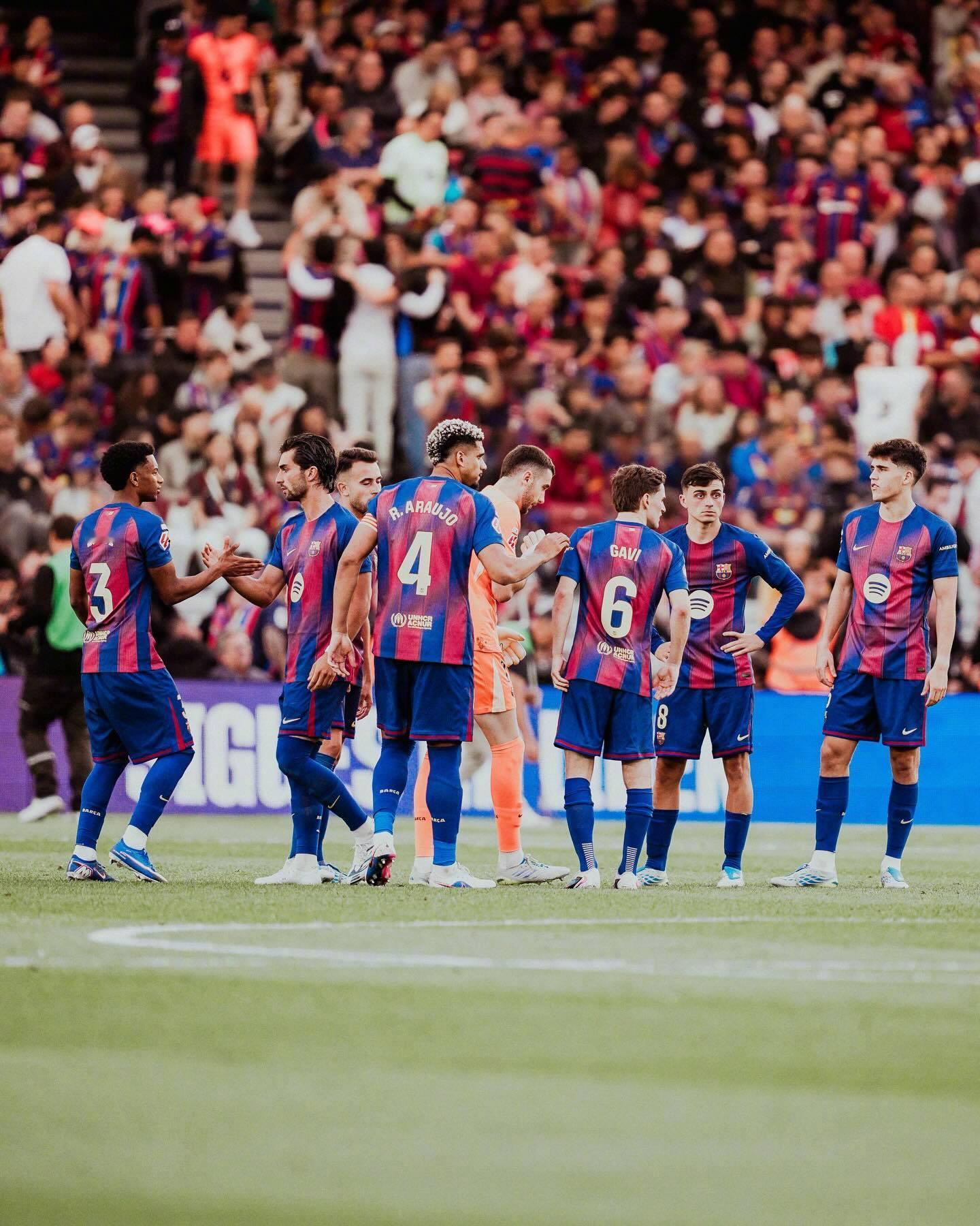 巴萨4比1西班牙人 ❤️🔥伤愈复出重回首发的加维，还是我们熟悉的战士小猪！💬