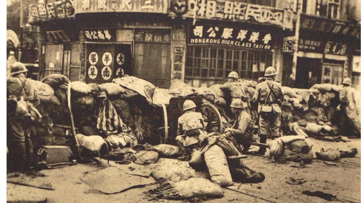 不要被抗日神剧骗了，
这才是真正的日寇侵华历史影像，1937年7月随着卢沟桥事变