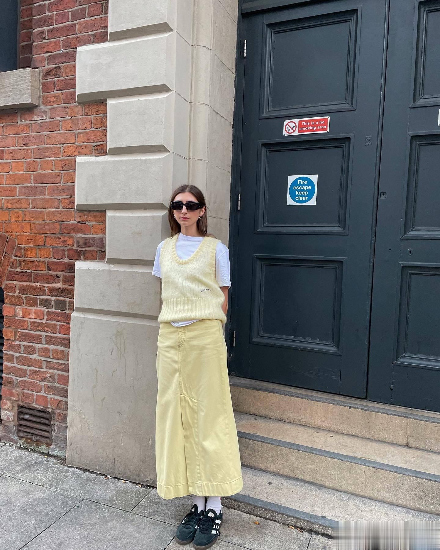 Poppy T恤穿搭looks👌 ​​​