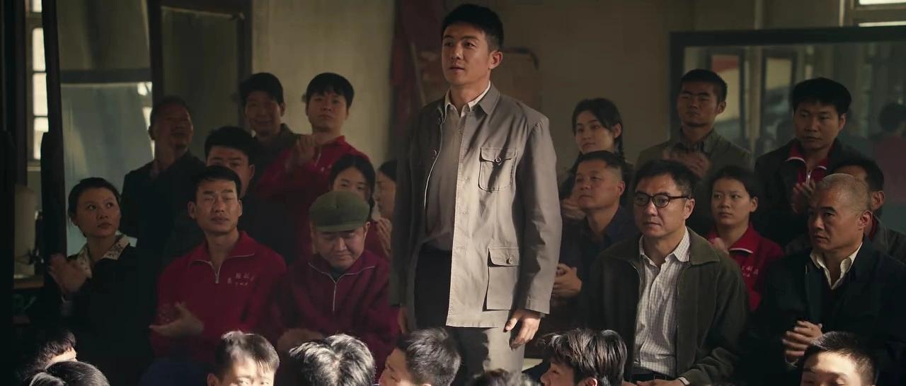 俺们易青娥也是当上朱继儒的领导了黄正经也得喊声易委员易青娥太歪了！！！电视剧主角