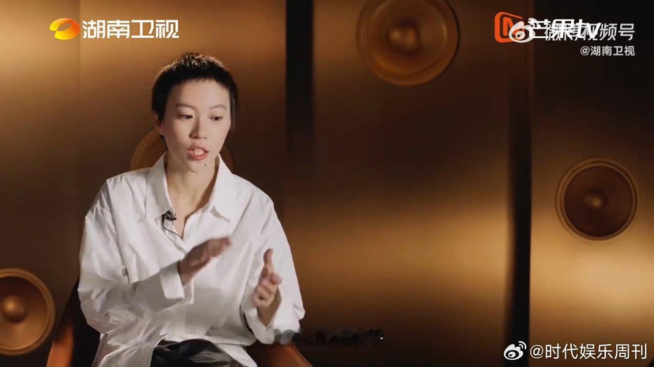 窦靖童说万妮达很优秀歌手2026 窦靖童笑着说要筹备下一期舞台，坦言对现有名次十