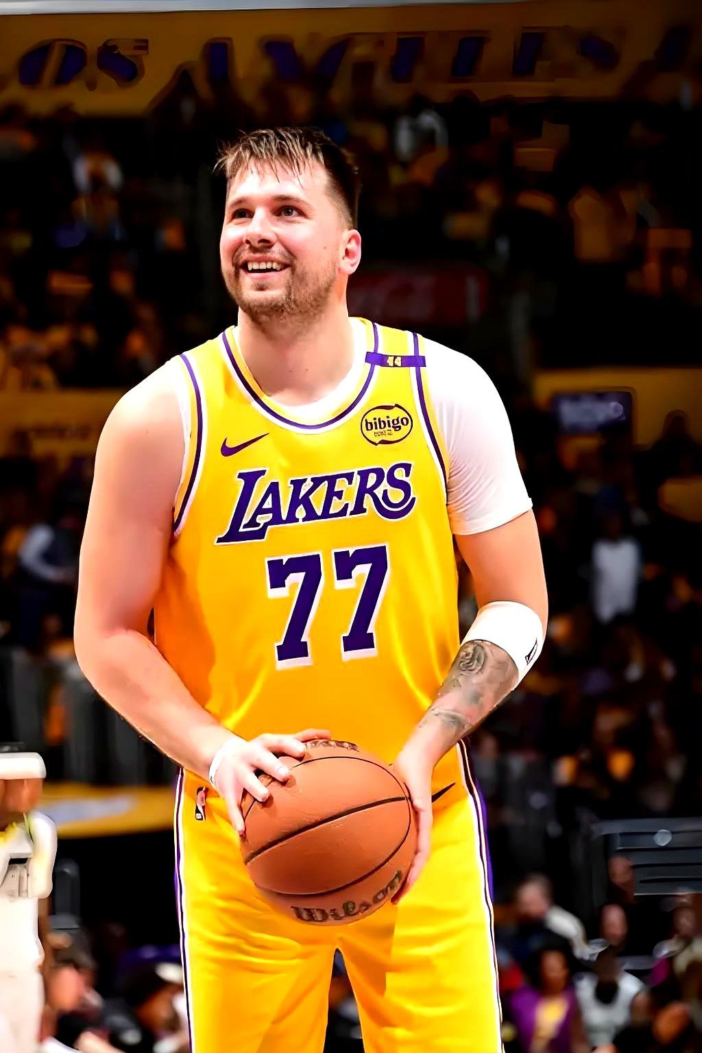 NBA新赛季，场均投篮18次及以上球员：
 

看来看去就这几个人，球队进攻一停