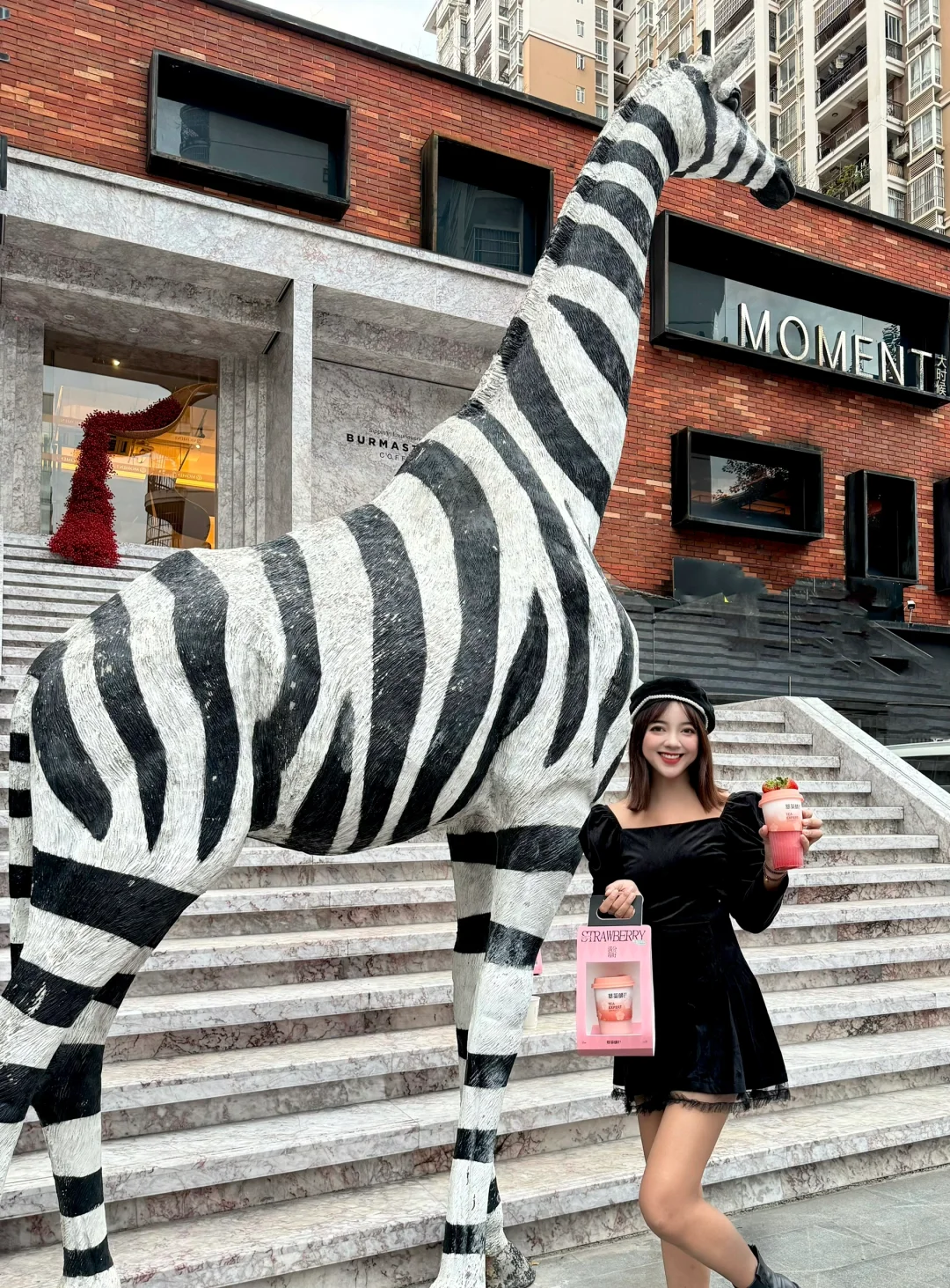 在南宁。。🍓满分草莓好喝到没有对手。。。