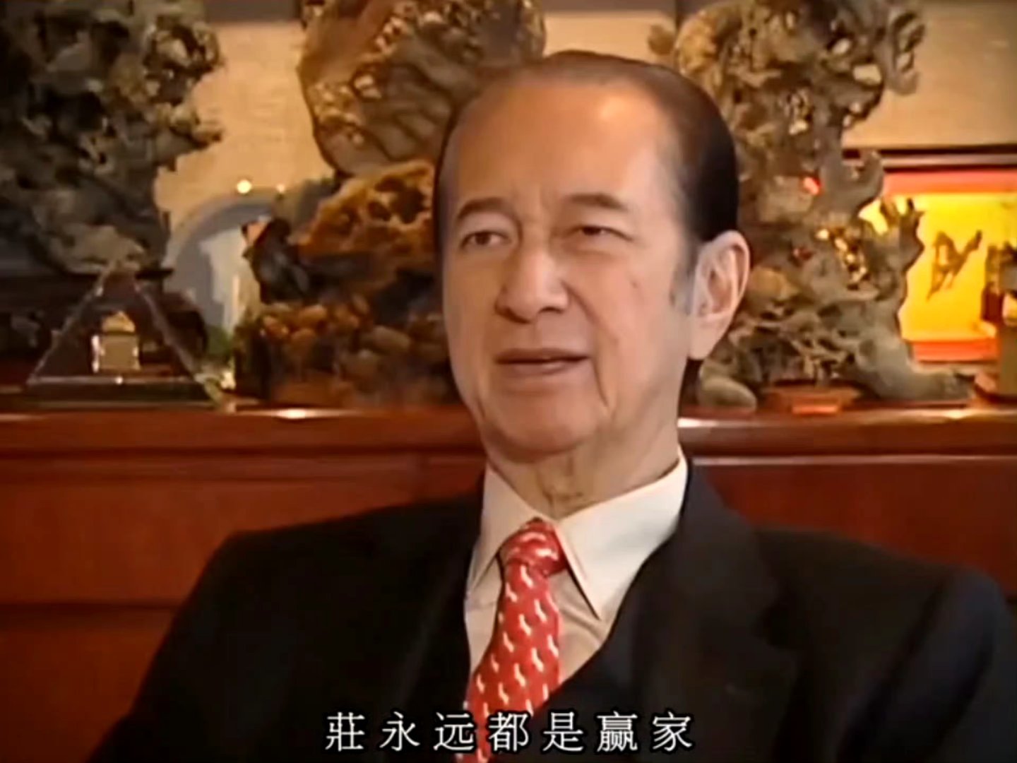 押注西班牙获胜输了100万美元全场最大意外！笃定西班牙能赢，没想到爆出冷门，近百