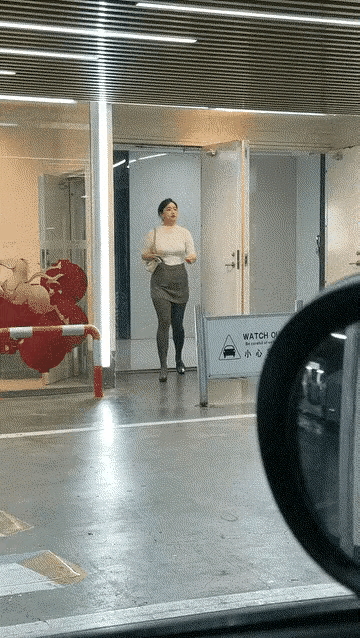 自信确实很高级啊👍