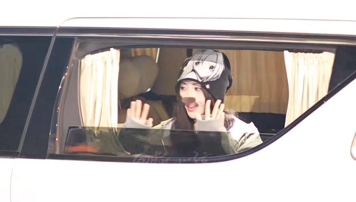 今天的鞠婧祎好可爱呀！