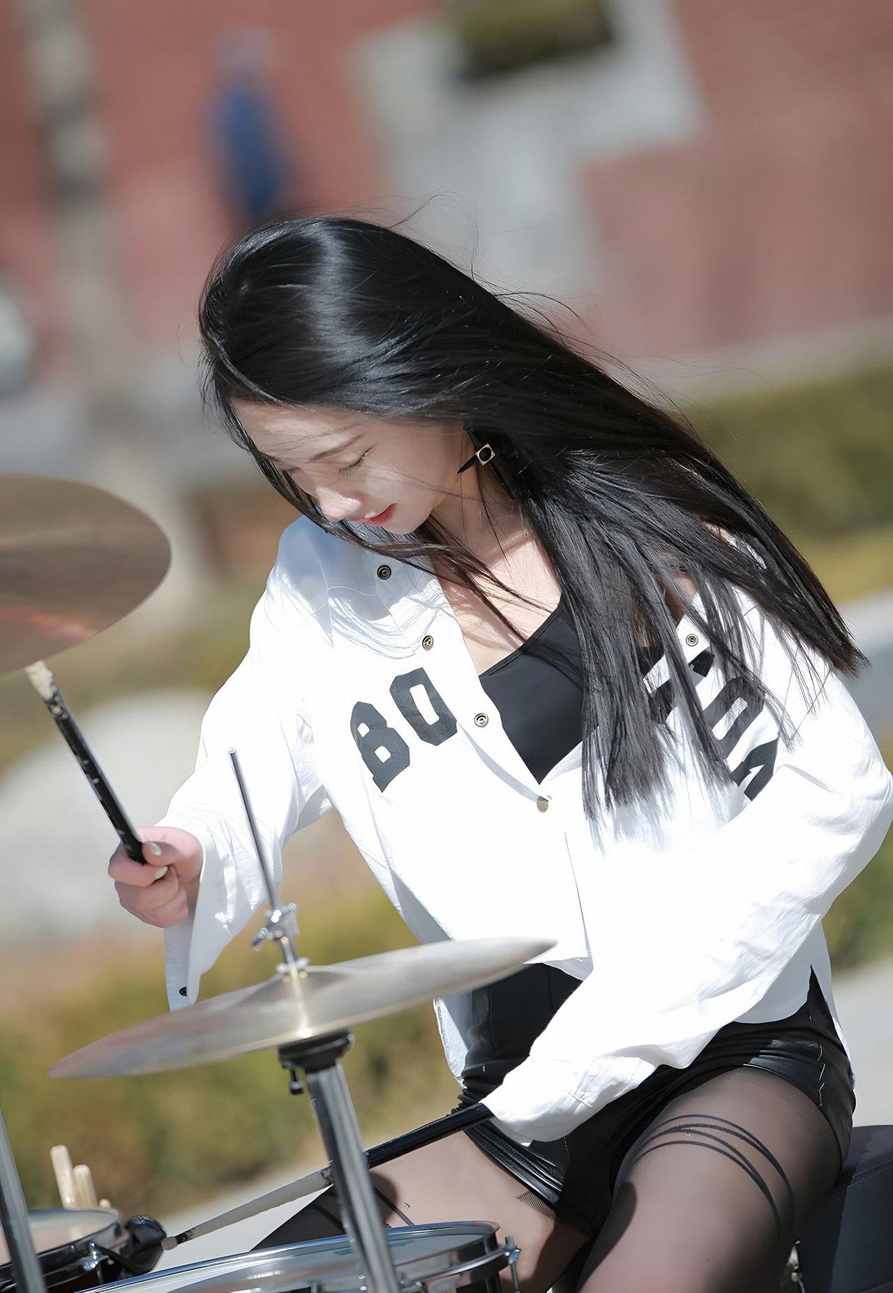 漂亮的艺术家（四）