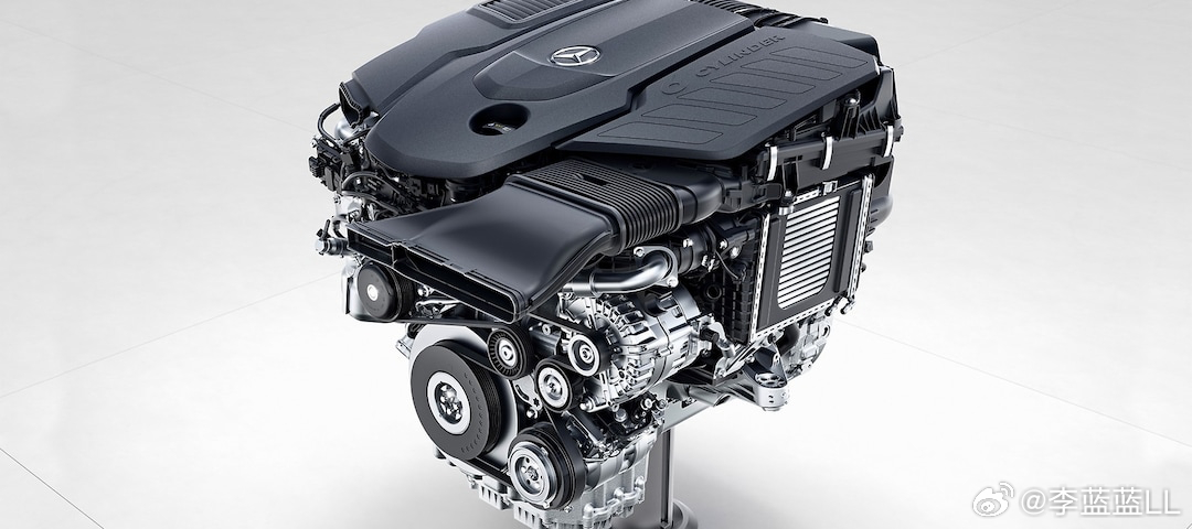 我其实最喜欢的柴油发动机是奔驰的OM656。这是个主打高端的柴油发动机。2.9T