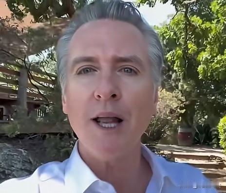 加州州长加文·纽森称，共和党操纵选区规则，系统性扼杀黑人政治代表权，从弗吉尼亚州