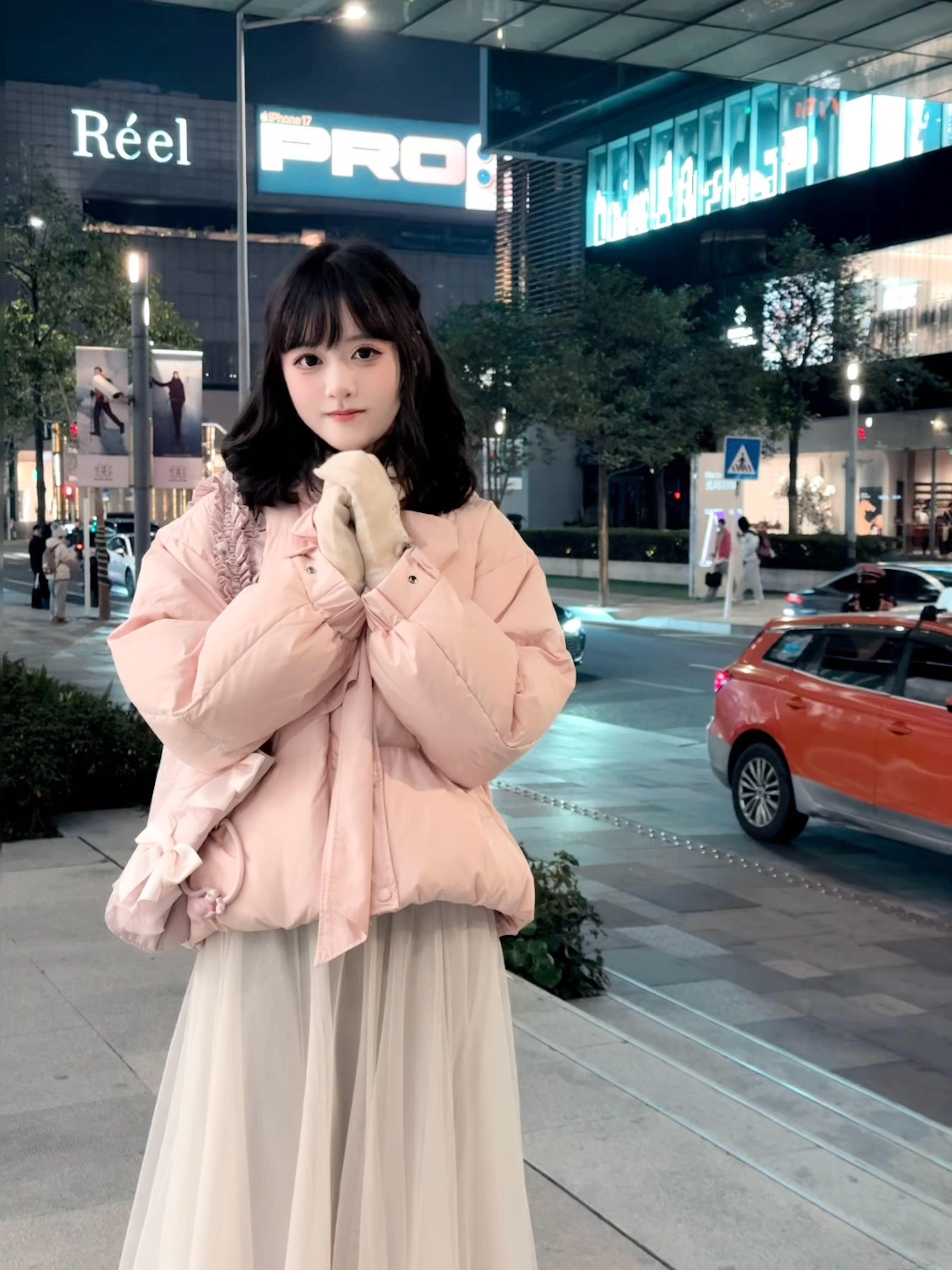 大家中午蚝穿新衣服了！还去逛我最喜欢的snidel了大家中午吃了什么呀 