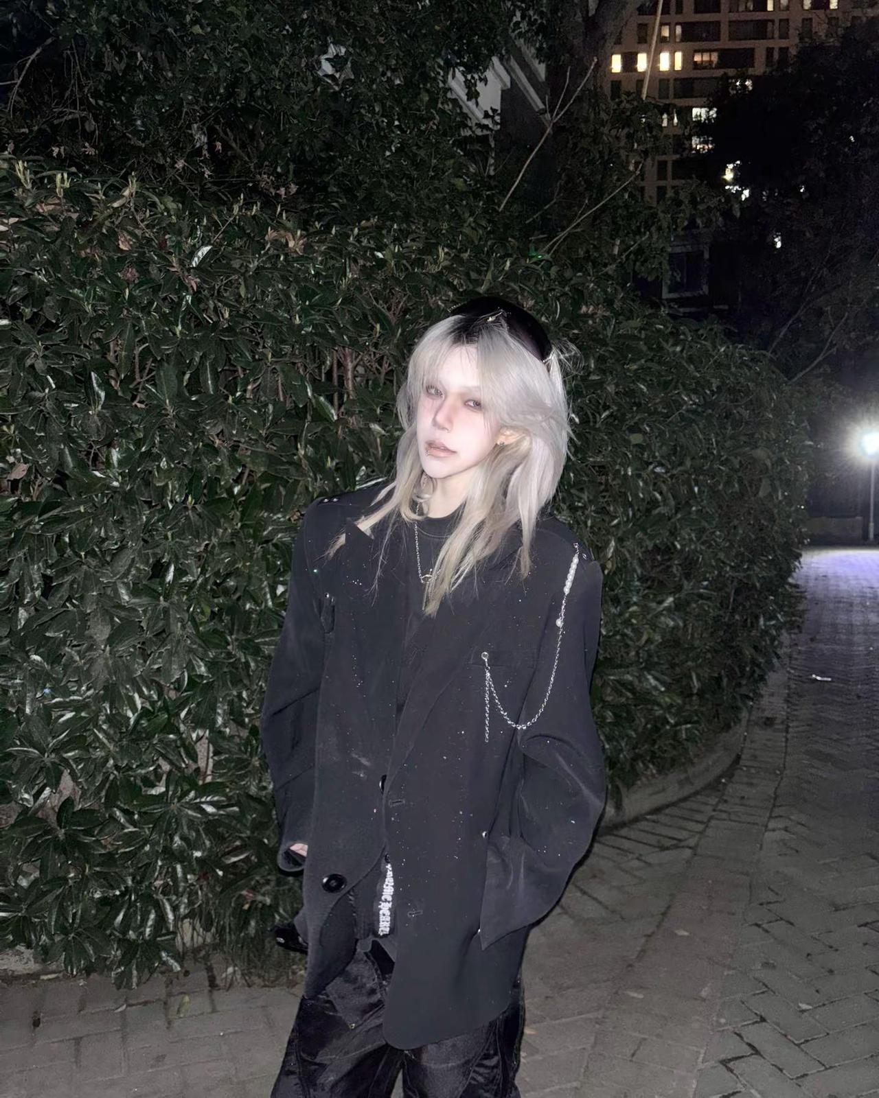 爱不爱你，时长会告诉你长发t 白毛