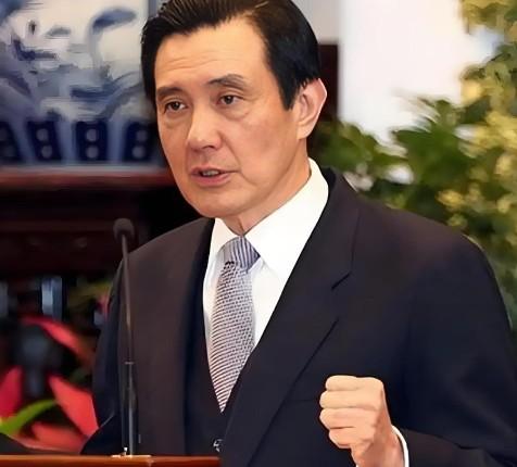 这次，马英九没能来大陆观礼阅兵，而是洪秀柱来了，而且央视给了个大镜头停留，相信马