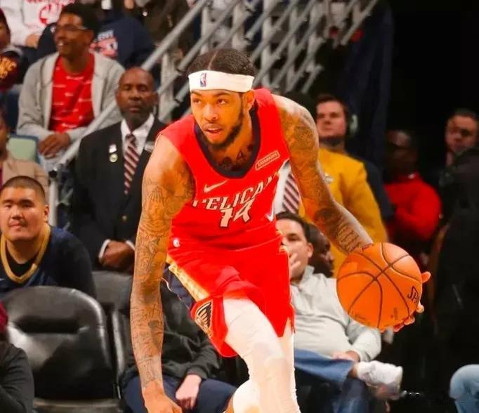 北京时间7月10日NBA鹈鹕队随队记者曝光:球队管理层对于前锋球员英格拉姆的出勤