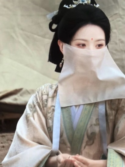 田曦薇 一款可古可今 可甜可盐的完美女人 