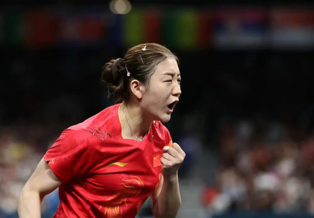 陈梦再次11-9拿下！大比分3-2领先孙颖莎。这也太好看了吧，分分钟都有变化