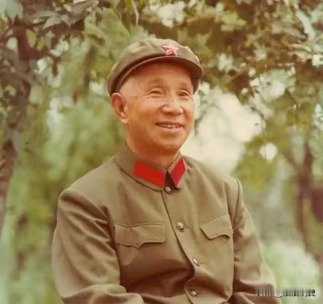 1972年，陈毅元帅病逝，为保护陈毅的遗孀张茜，粟裕果断出手把她调到了军事科学院
