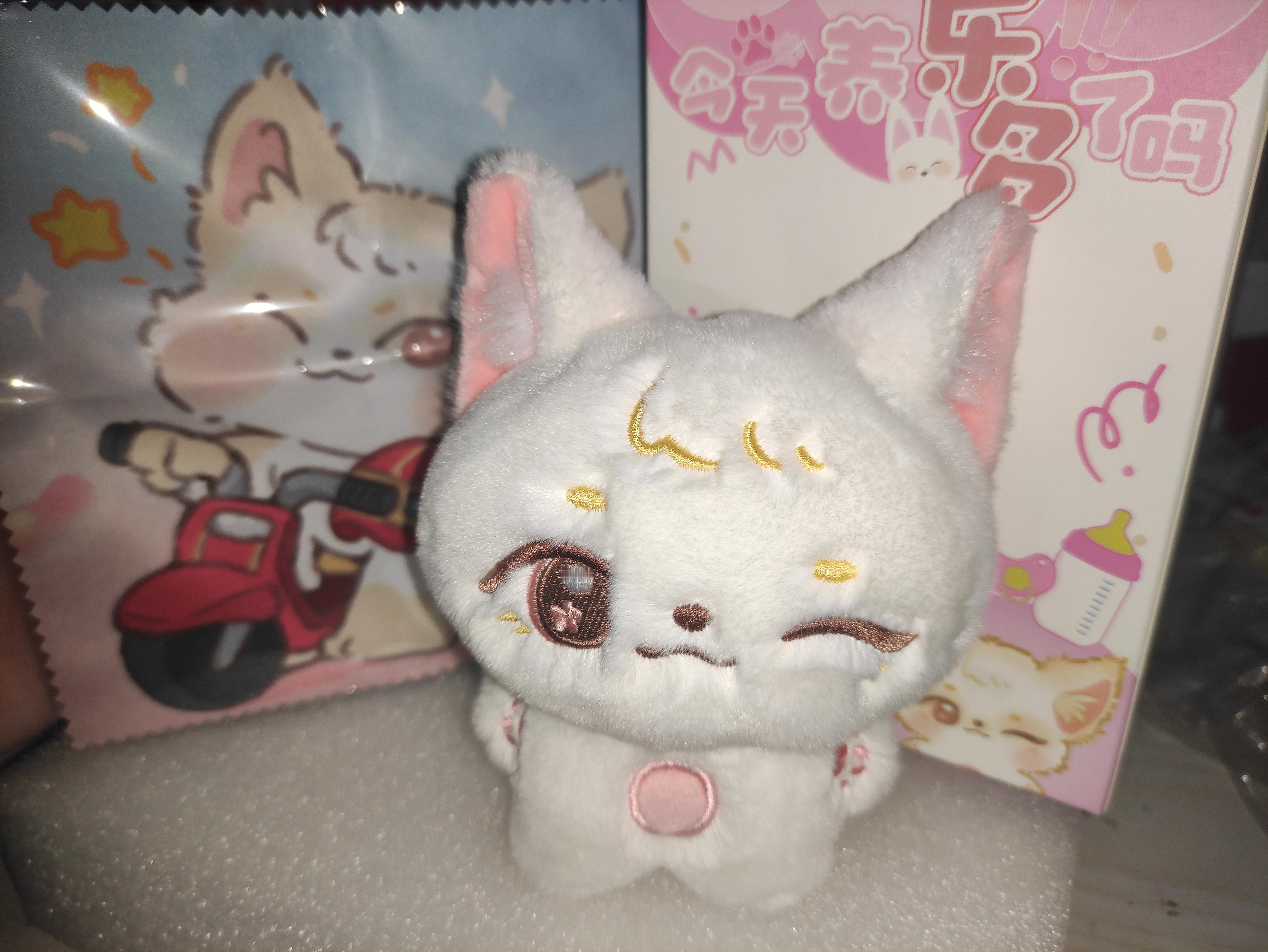 今天你养乐多了吗(。ŏ_ŏ):我养了🥺 黄朔 望月溯满逐炽光  |