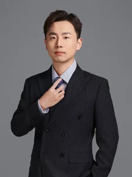 郑双佳，南方医科大学超级学霸，中山大学顶尖博士，获博士最高奖项，入选斯坦福全球前