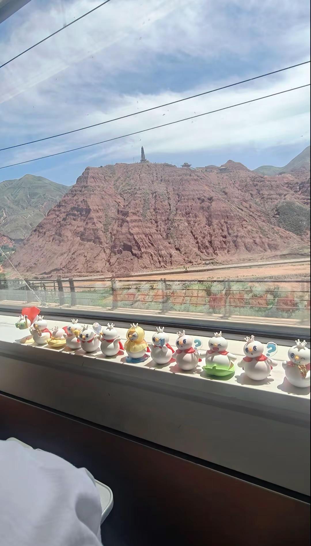 世界上最快的速度不是光，不是电，而是我们的「念」一念起，万水千山；一念灭，沧海桑