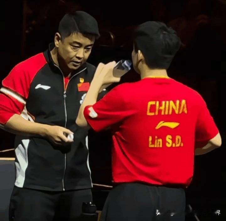 04年雅典奥运会乒乓球男单决赛，柳承敏把王皓摁成了老二！

08年北京奥运会男单