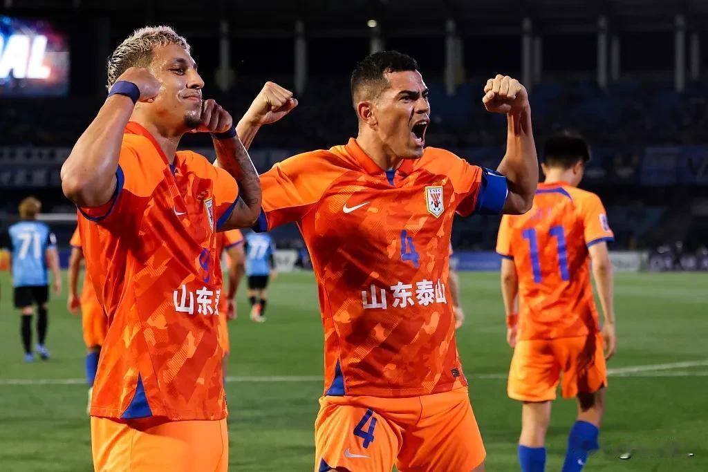 山东泰山队名利双收，虽然在亚冠中遗憾止步八强，但泰山队的表现却获得了一致好评，一