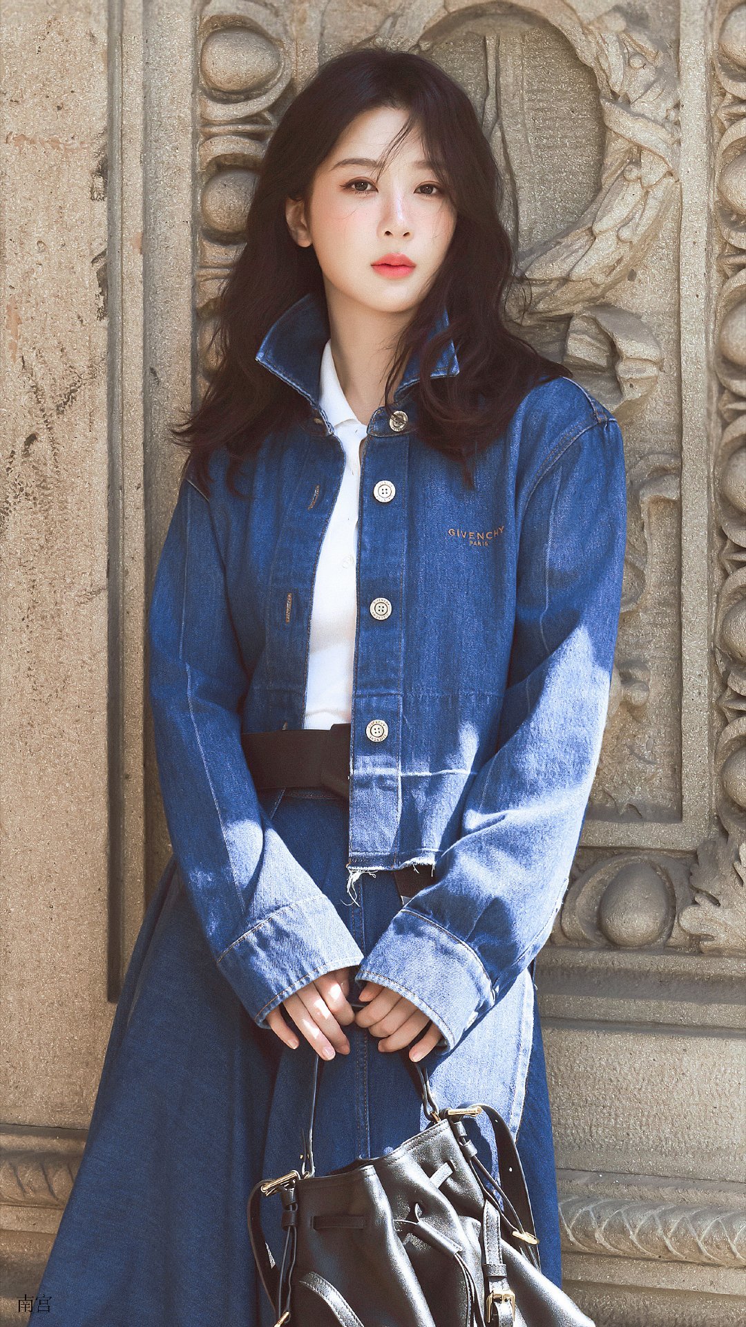 杨紫 yz杨紫玉兰花开君再来 yz 杨紫董竹君明明是一个世界里的人却只能隔着屏幕