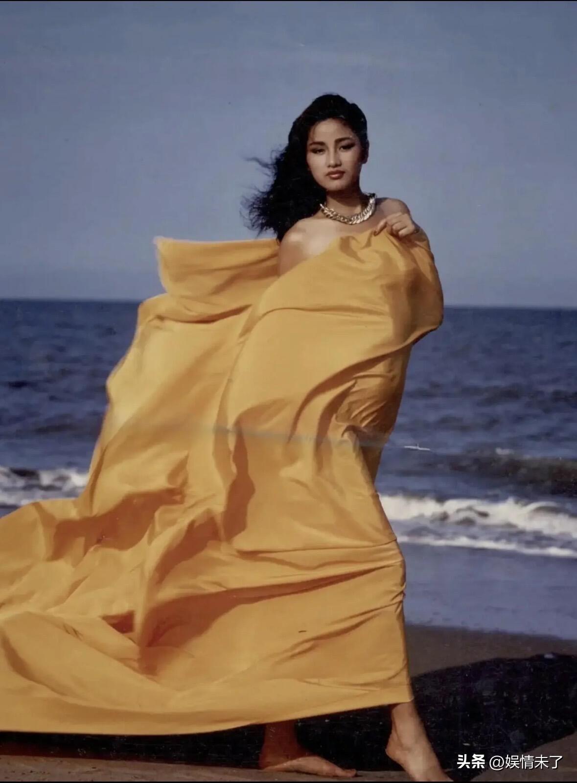 最近被瞿颖狠狠圈粉！作为初代超模，她天生骨相优越、气质绝佳，不管什么风格的秀场都