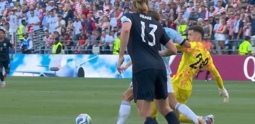 在2026年世界杯1/8决赛美国对阵比利时的焦点战中，第57分钟成为了东道主无法
