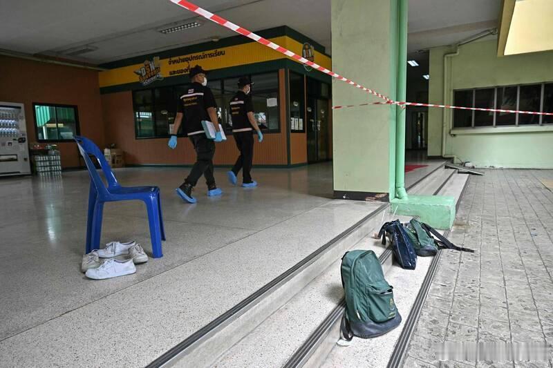 泰国校园枪击案致9人死亡！学生枪手先枪杀祖父母，再闯校园射杀6人海外新鲜事 当地