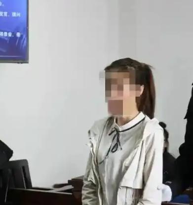 深圳富豪联手原配送90后情人进监狱：她拿了钱、流了产，最后被判14年，这事最狠的