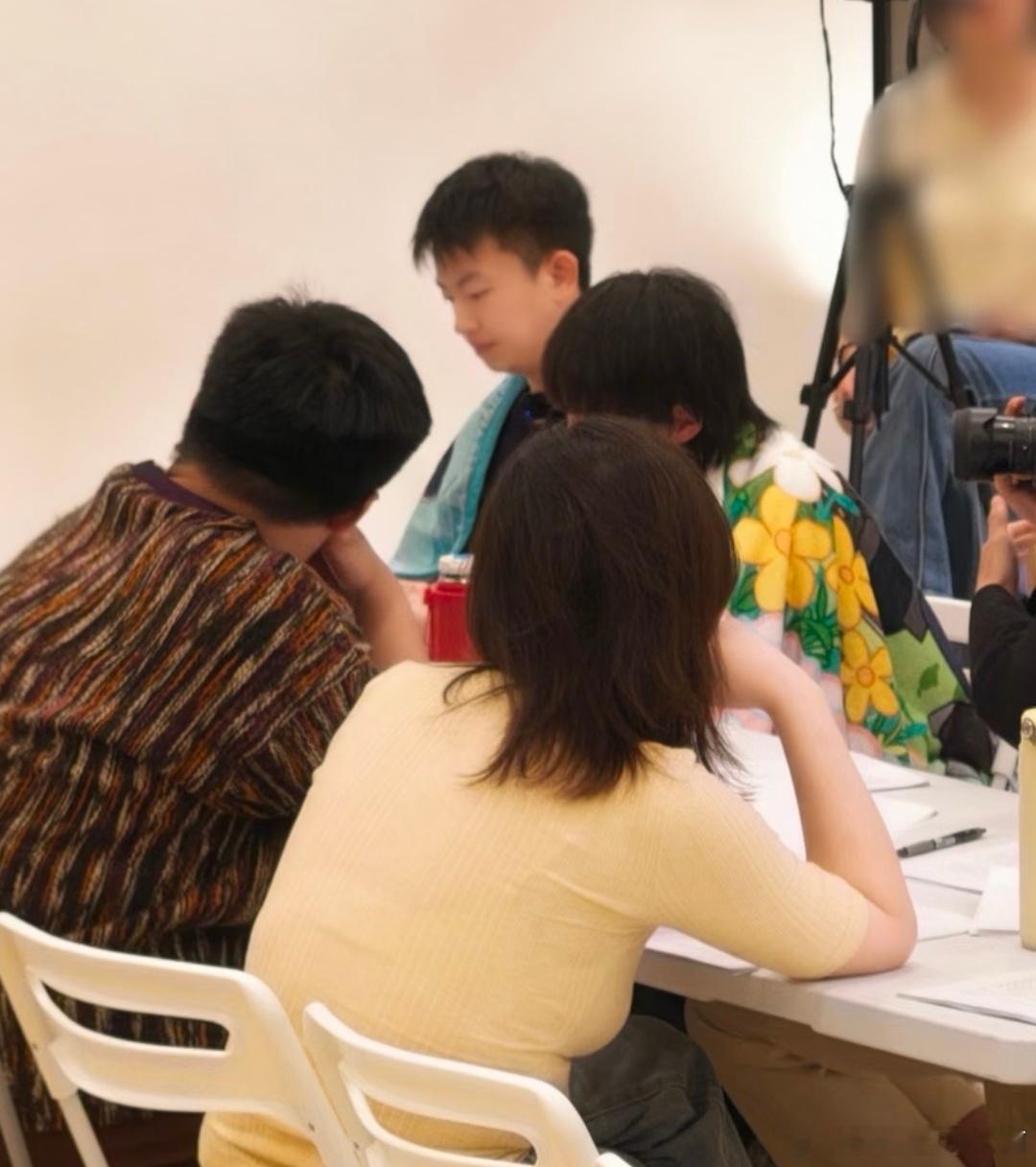 729张福正 抓到一个小张  八月见～ 