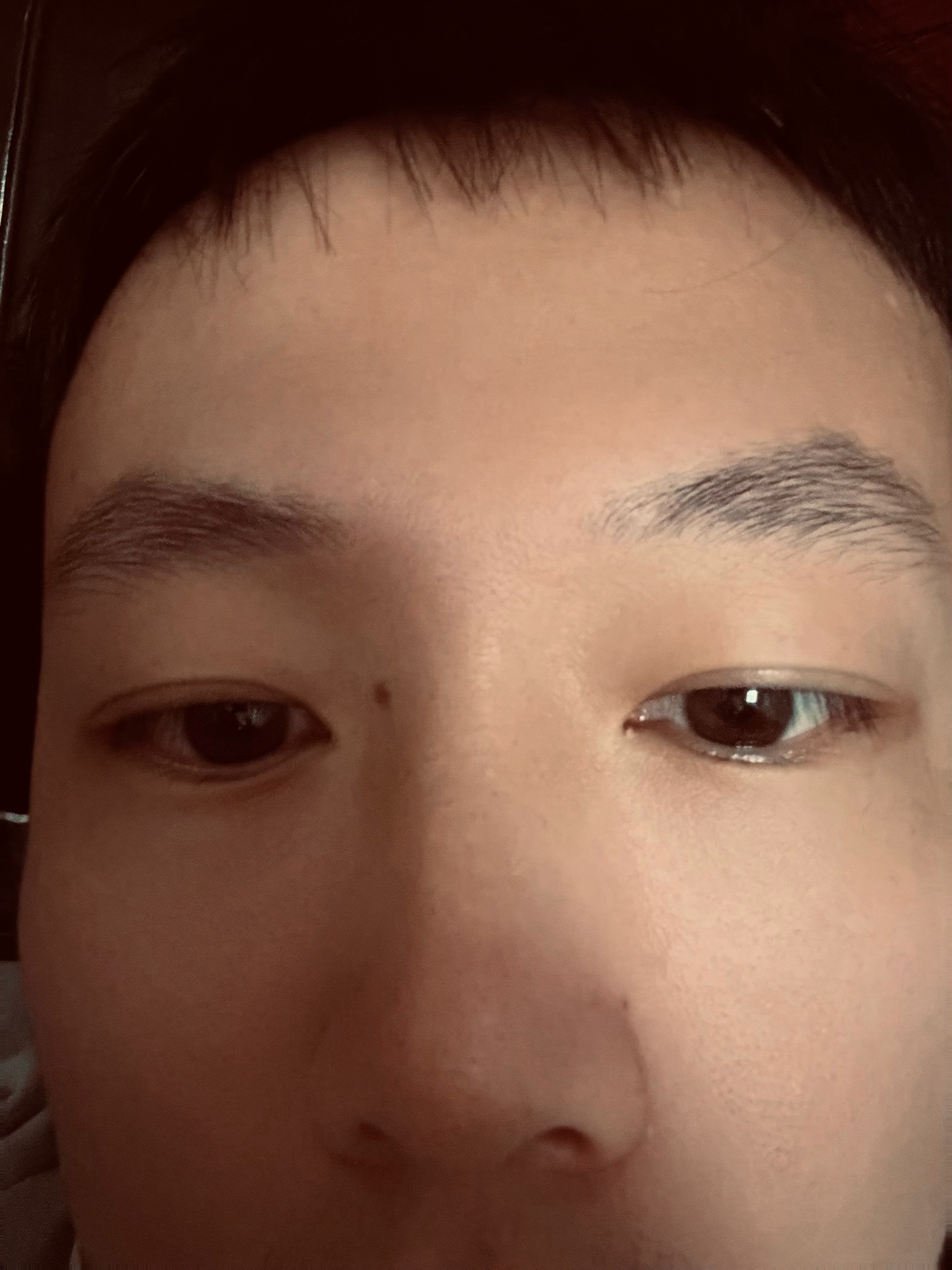 早，九月的第一天，被自己帅醒了[嘻嘻] ​​​