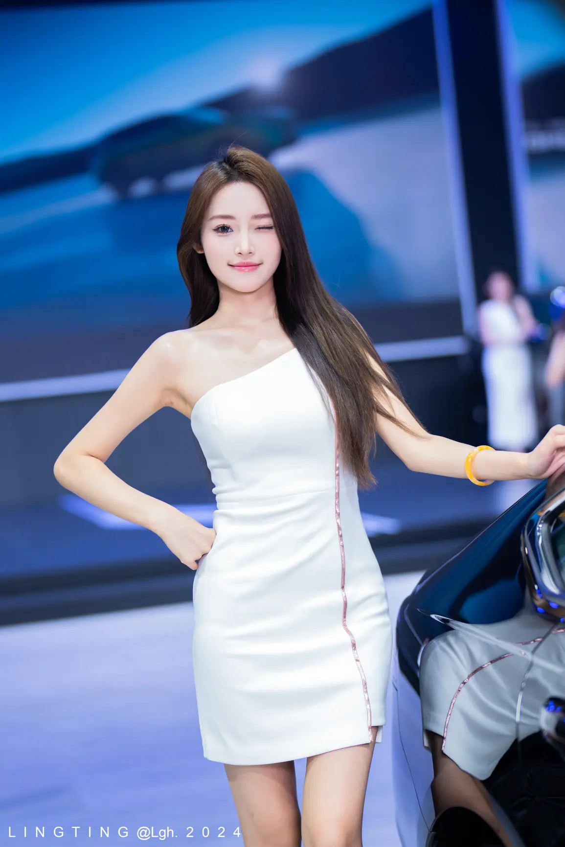 粤港澳车展模特：张v7。