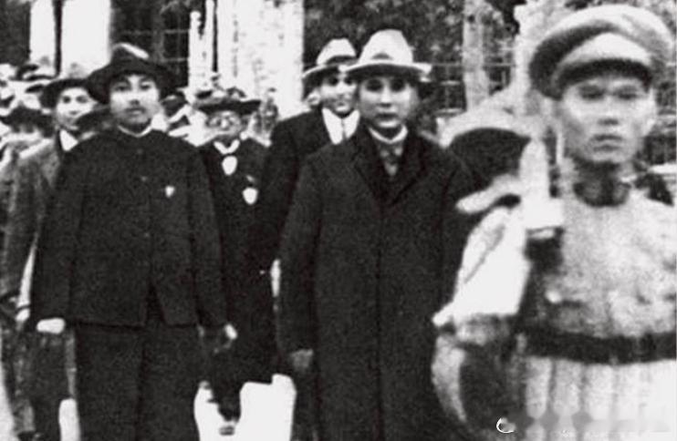 1924年黎民伟拍摄的《中国国民党第一次全国代表大会》历史影像 ​​​