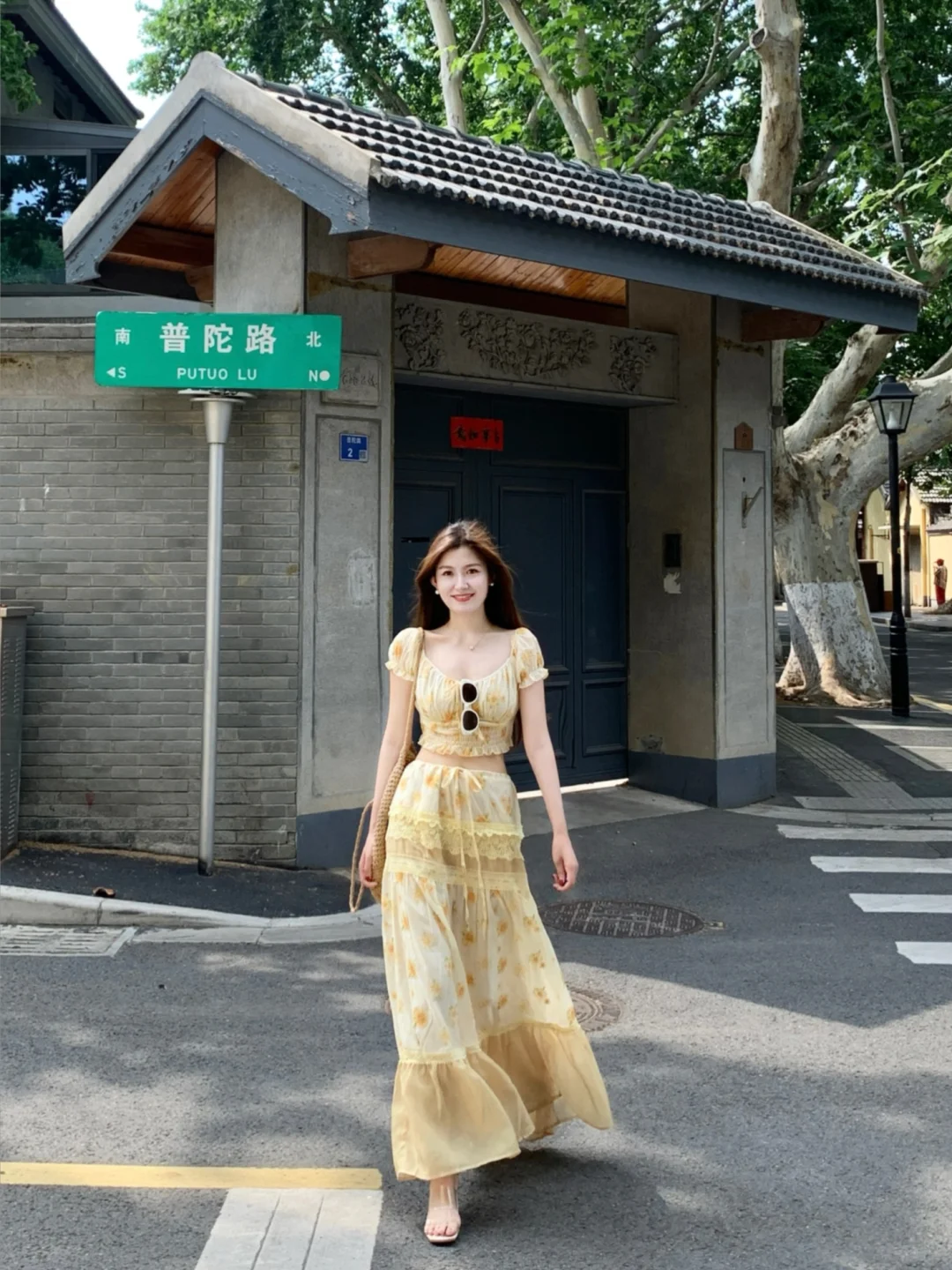 关于我月入5500很会穿这件事……
