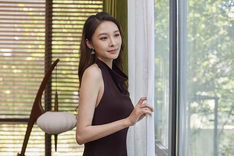 女性穿搭风格探讨？
      最近刷到好多姐妹吐槽追潮流追得身心俱疲，每季新款