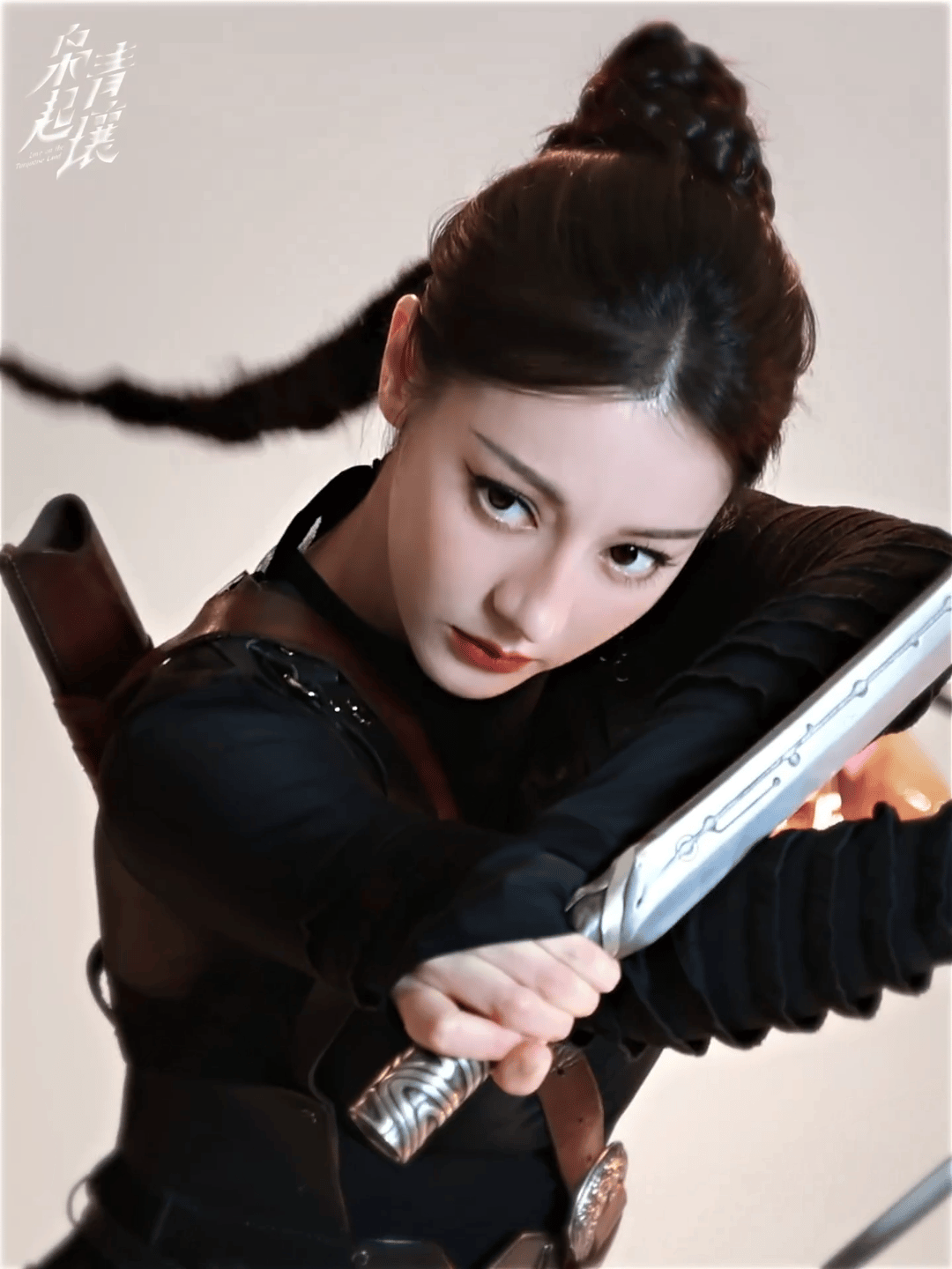 迪丽热巴主演的电影《女足》听说明日官宣定档！那么八号前锋钰珑的体力也像聂九罗那么