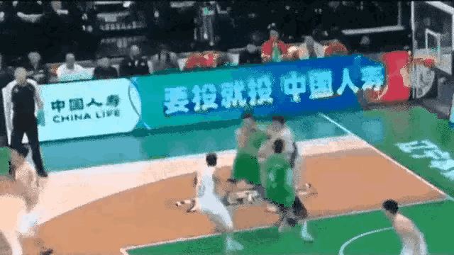 辽宁主帅乌哥，真敢说啊！但说的话，有点贼喊捉贼的感觉！
广东队是联盟中打得最强硬