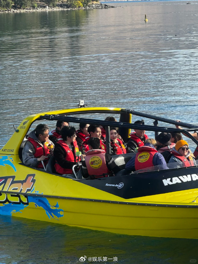 皇后镇偶遇地球超新鲜 有人在皇后镇偶遇了《地球超新鲜》，燥候播出！ 