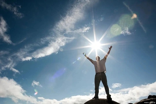 一些百分百恢复心力的小技巧想要快速满血恢复心力，就停止内耗、不预判烦恼、不纠结过