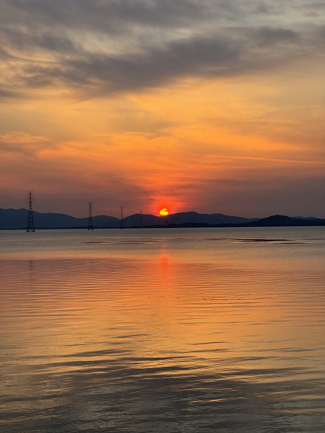 “国家地理”的最美日落有多绝！太湖边的咖啡