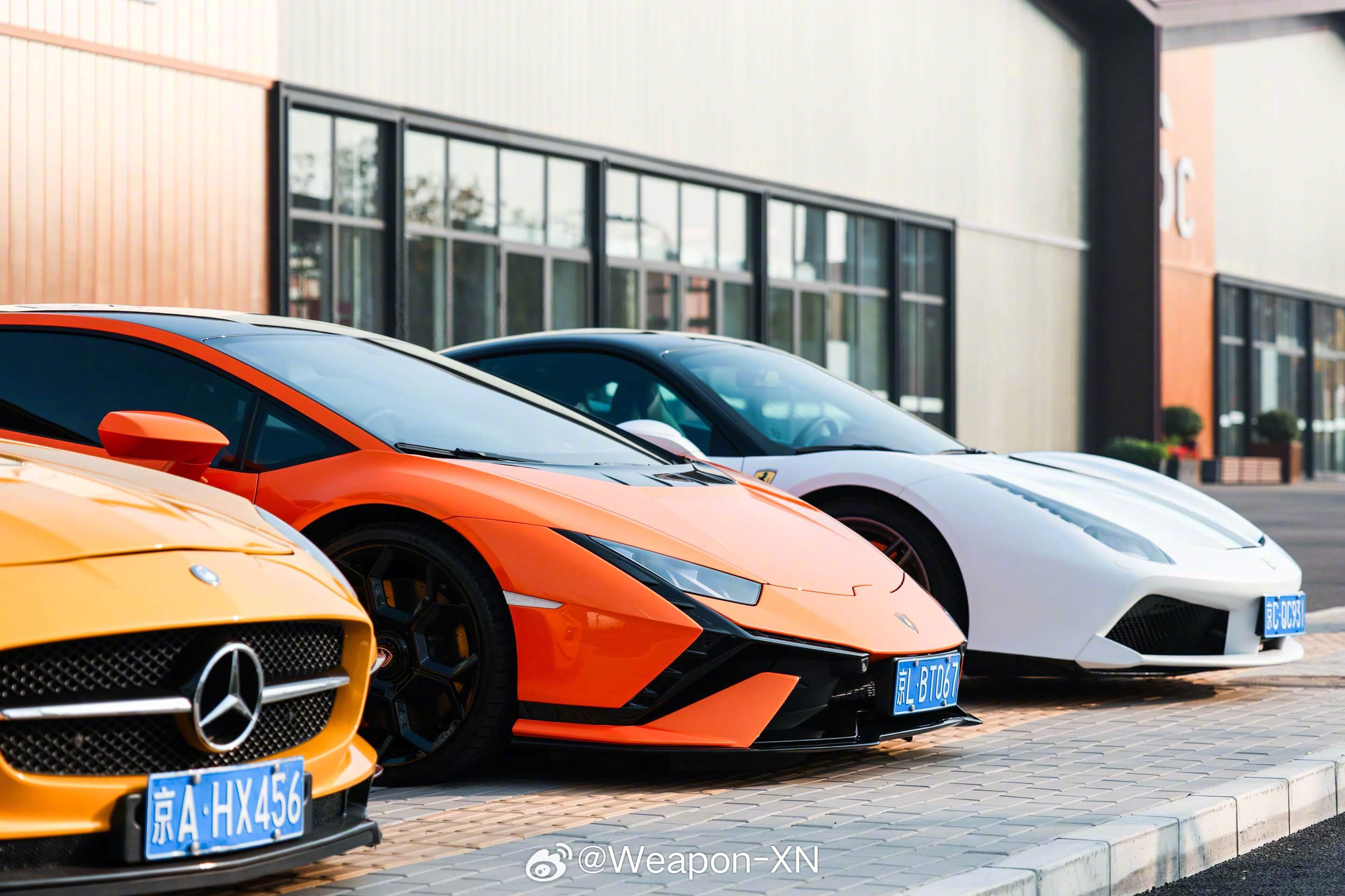 #小米SU7# 发布即交付，上市第3个月，交付就突破10000台，截至目前，10
