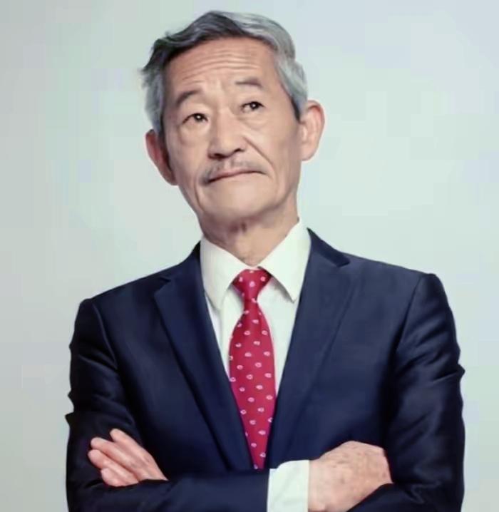 《陈翔六年半》妹爷去世了，
他不是死于意外，
也不是死于高龄，而是死于我们谁也难