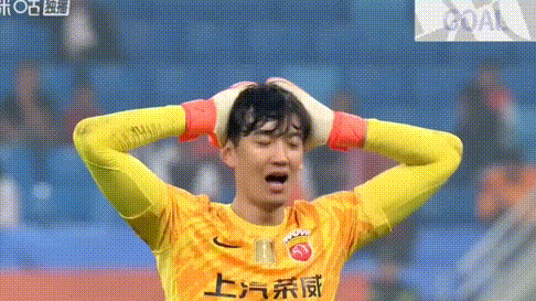 中超～上海海港：向着冠军前进！

刚刚结束的中超联赛第27轮比赛的第一场比赛中，