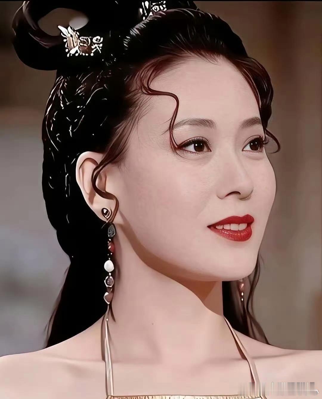 以前的导演是懂审美的，这也太漂亮了，无科技，魏秋桦版黄蓉。 