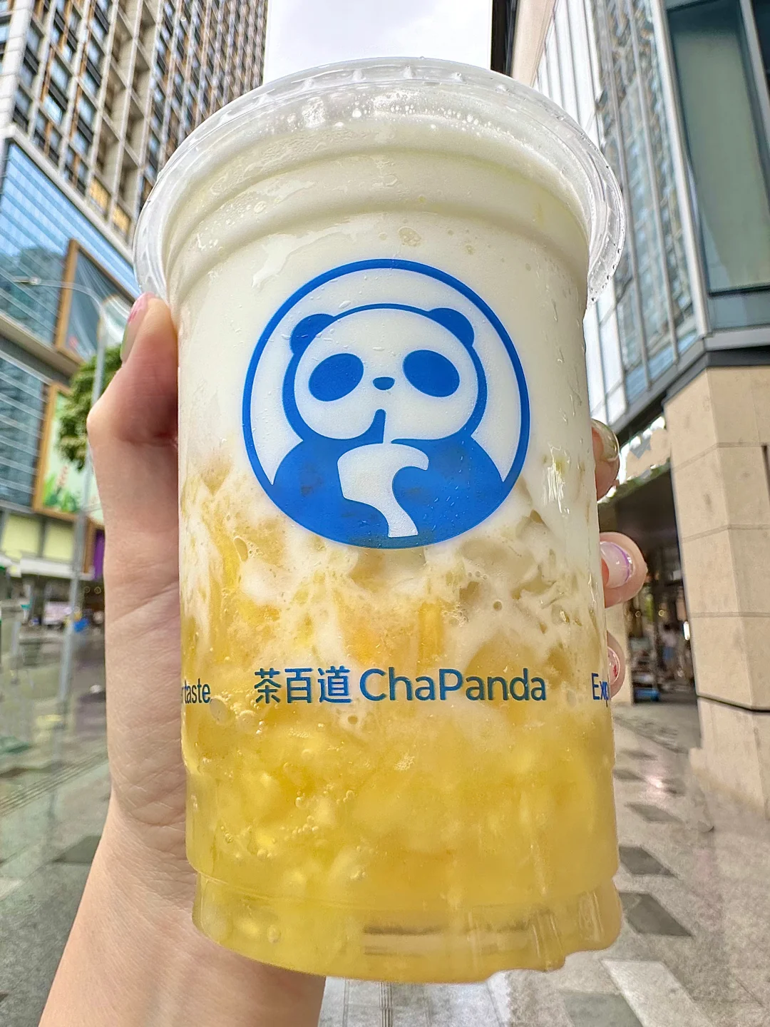 好好好！！茶百道凤梨那么好喝对吧！！