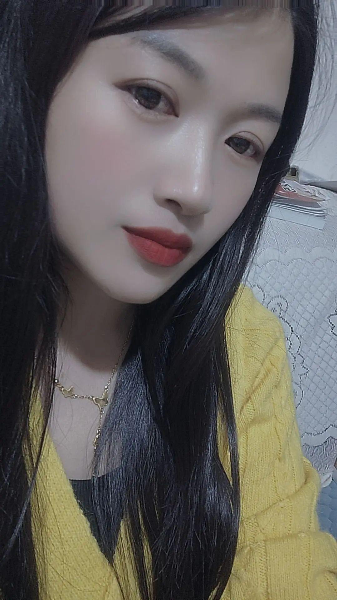 一不小心就混到了四十岁了，不在是那个曾经的少女了