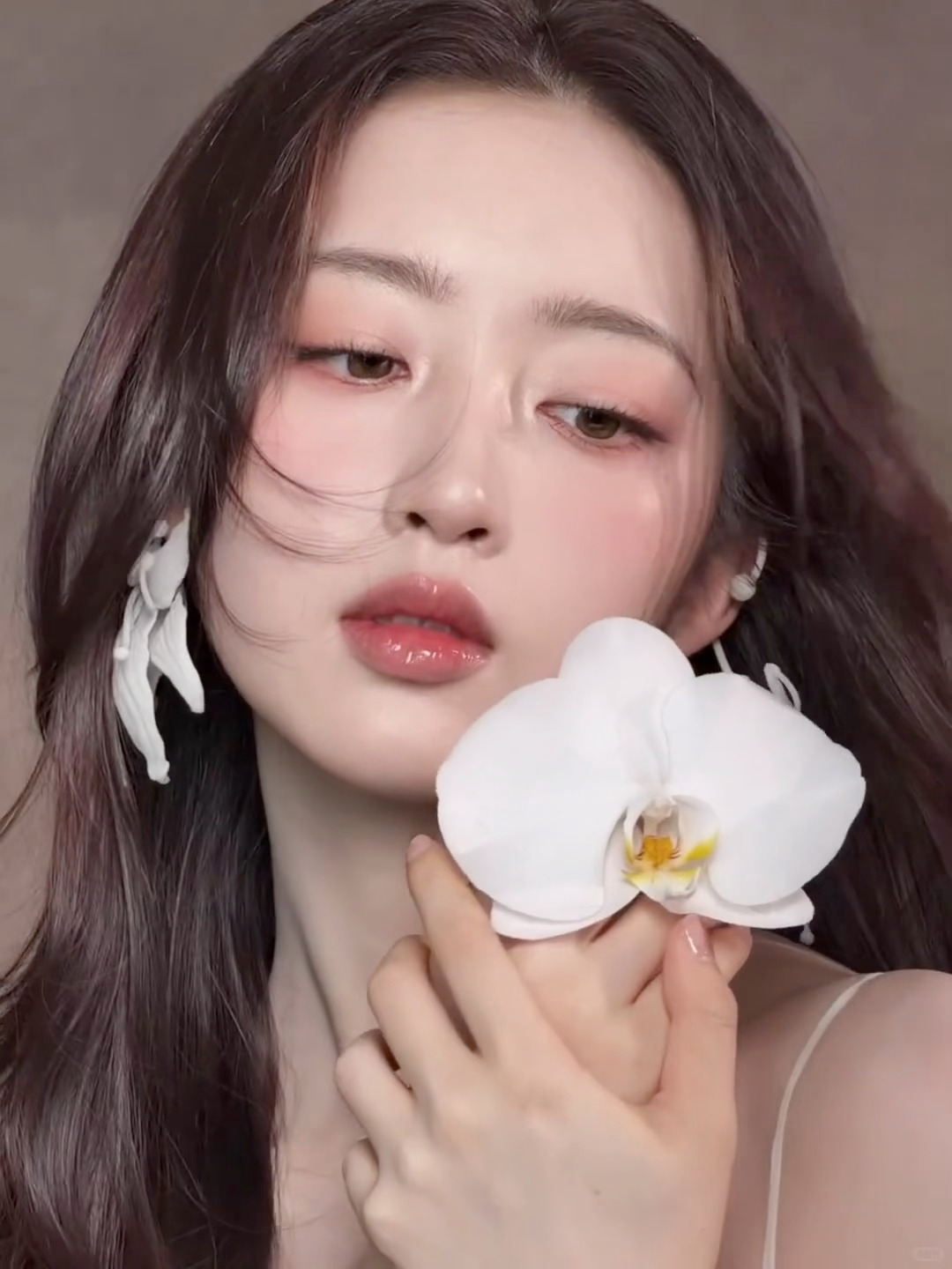 邓恩熙[超话]  💕DengDengDengDeng 【261002】造型师?