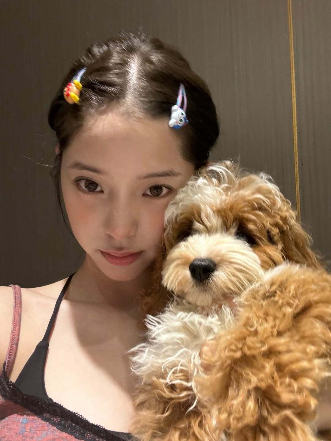 欧阳娜娜[超话]🤍欧阳娜娜ins更新 + me and moose this 